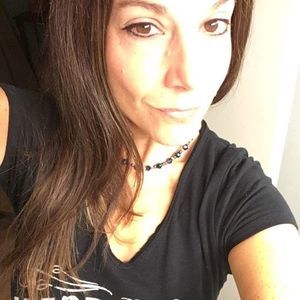 Meet your Posher, Dinah